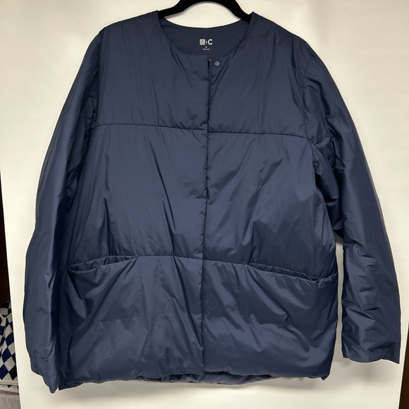 Uniqlo Jackets & Blazers - Uniqlo Dark Blue Puffer Jacket